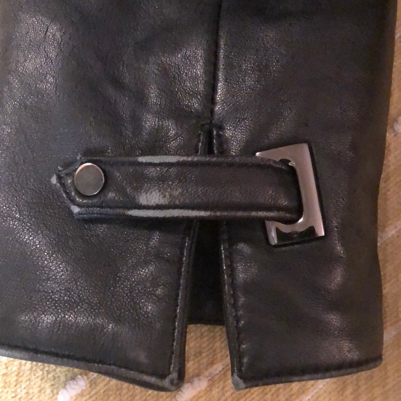 Black 100% soft leather coat with quilted zip-out lining, hits at upper thigh - Picture 16 of 16